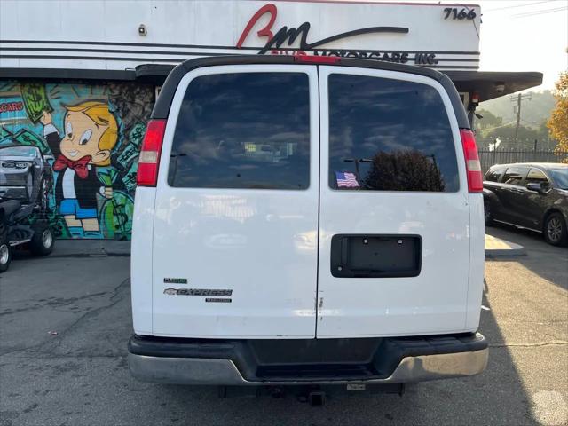 2011 Chevrolet Express LT