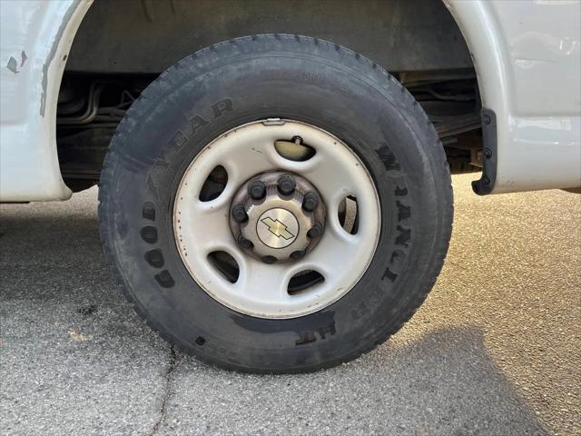 2011 Chevrolet Express LT