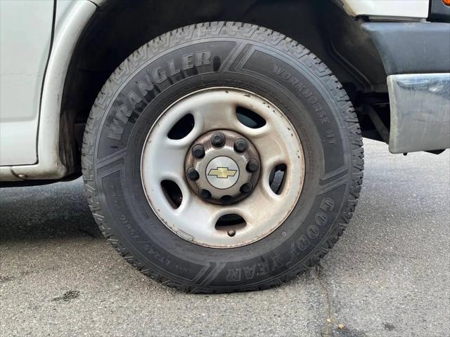 2011 Chevrolet Express LT