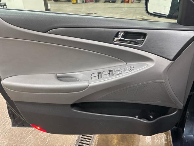 Used 2011 Hyundai Sonata For Sale in Wilmington, OH