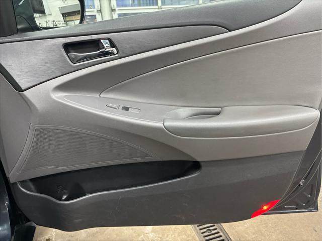 Used 2011 Hyundai Sonata For Sale in Wilmington, OH