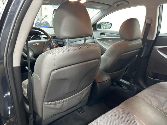 Used 2011 Hyundai Sonata For Sale in Wilmington, OH