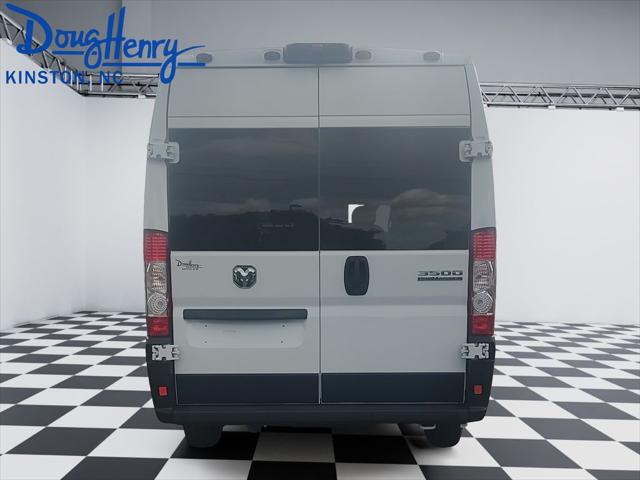 2025 Ram ProMaster Cargo Van SLT+ High Roof 159" WB EXT