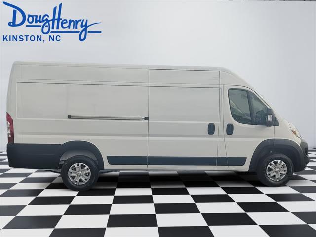 2025 Ram ProMaster Cargo Van SLT+ High Roof 159" WB EXT