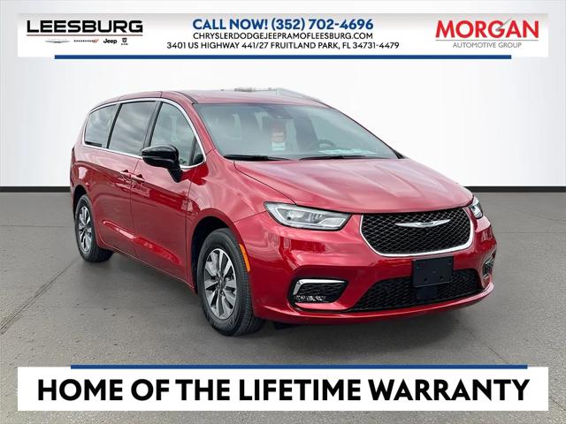 2025 Chrysler Pacifica Hybrid PACIFICA PLUG-IN HYBRID SELECT
