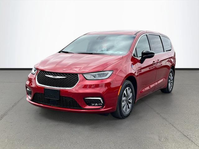 2025 Chrysler Pacifica Hybrid PACIFICA PLUG-IN HYBRID SELECT
