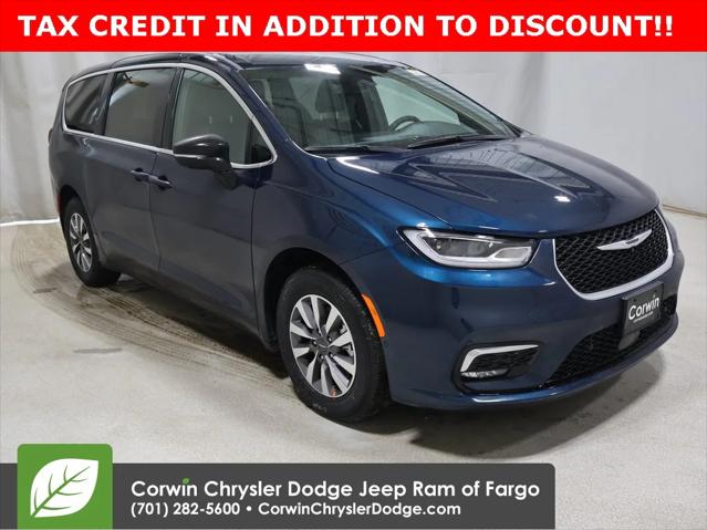 2025 Chrysler Pacifica Hybrid PACIFICA PLUG-IN HYBRID SELECT