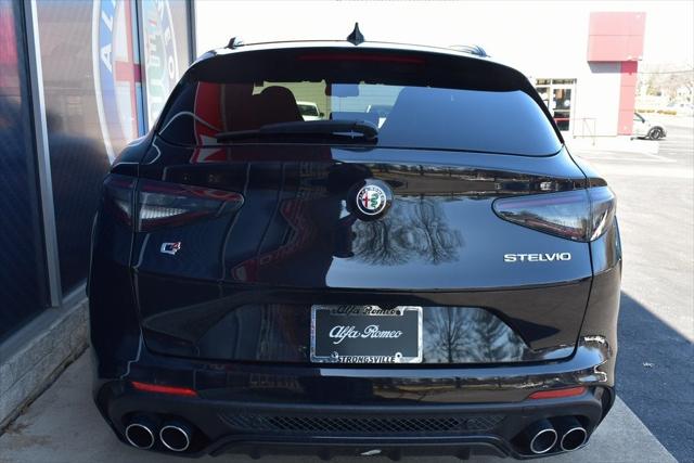 2024 Alfa Romeo Stelvio STELVIO QUADRIFOGLIO AWD 2024 Alfa Romeo Stelvio STELVIO QUADRIFOGLIO AWD