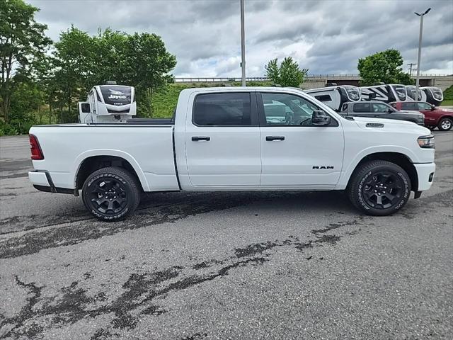 2025 RAM Ram 1500 RAM 1500 BIG HORN CREW CAB 4X4 64 BOX