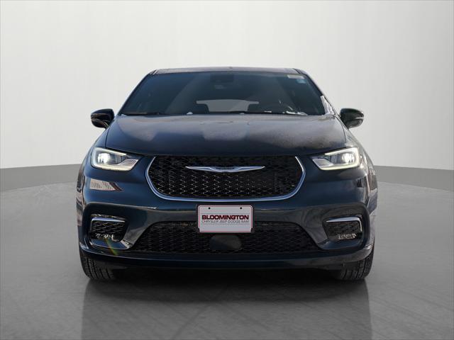 2025 Chrysler Pacifica PACIFICA SELECT AWD