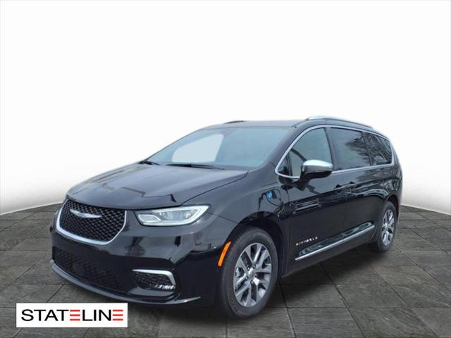 2025 Chrysler Pacifica Hybrid PACIFICA PLUG-IN HYBRID PINNACLE