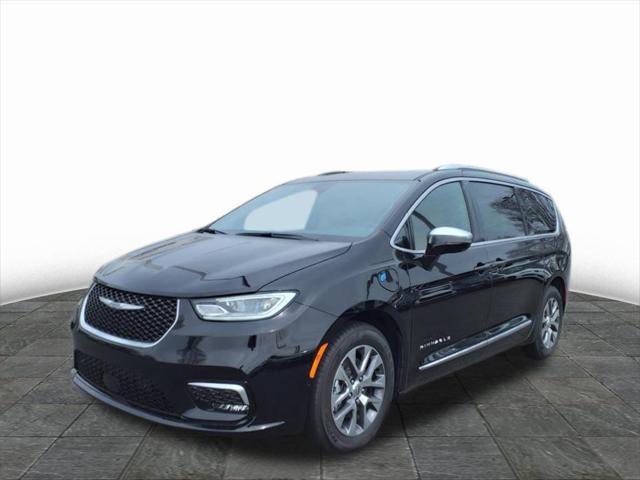 2025 Chrysler Pacifica Hybrid PACIFICA PLUG-IN HYBRID PINNACLE