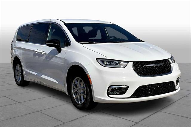 2025 Chrysler Pacifica PACIFICA SELECT