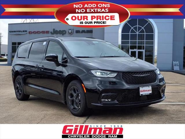 2025 Chrysler Pacifica Hybrid PACIFICA PLUG-IN HYBRID S APPEARANCE