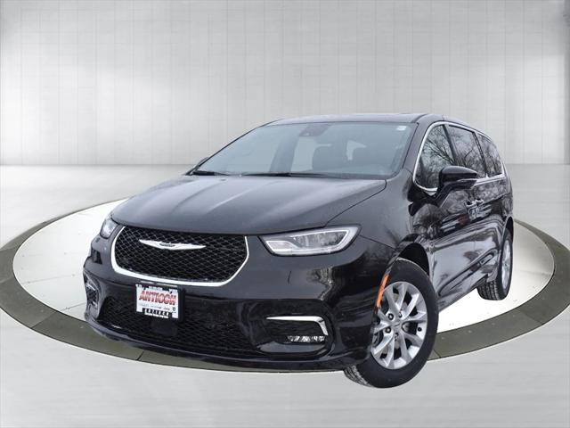 2025 Chrysler Pacifica PACIFICA SELECT AWD