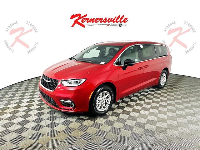 2025 Chrysler Pacifica PACIFICA SELECT