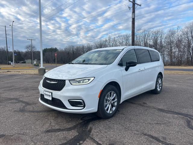2025 Chrysler Pacifica PACIFICA SELECT AWD