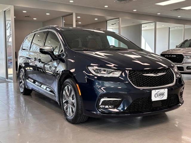 2025 Chrysler Pacifica Hybrid PACIFICA PLUG-IN HYBRID PINNACLE