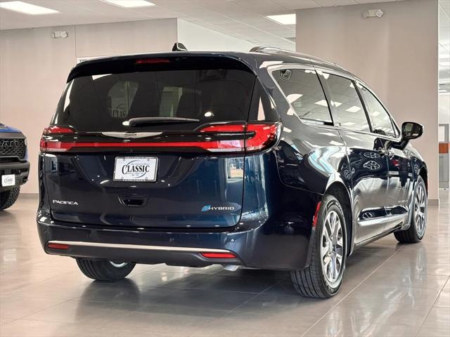 2025 Chrysler Pacifica Hybrid PACIFICA PLUG-IN HYBRID PINNACLE