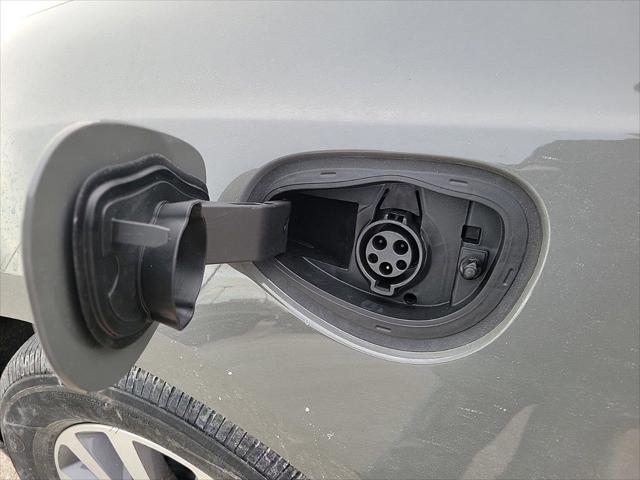 2025 Chrysler Pacifica Hybrid PACIFICA PLUG-IN HYBRID SELECT