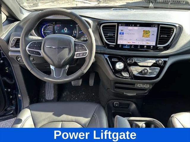 2025 Chrysler Pacifica Hybrid PACIFICA PLUG-IN HYBRID SELECT