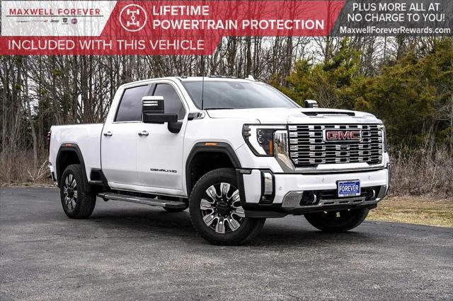 2024 GMC Sierra 2500HD 4WD Crew Cab Standard Bed Denali