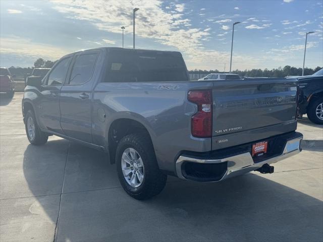 2021 Chevrolet Silverado 1500 4WD Crew Cab Short Bed LT