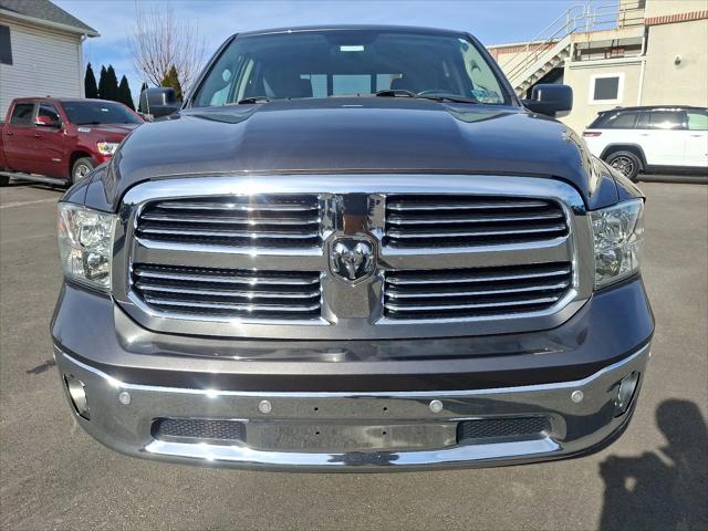 2017 RAM 1500 Big Horn Crew Cab 4x4 57 Box