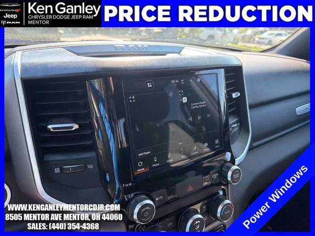 2022 Ram 1500 Big Horn Crew Cab 4x4 5'7" Box