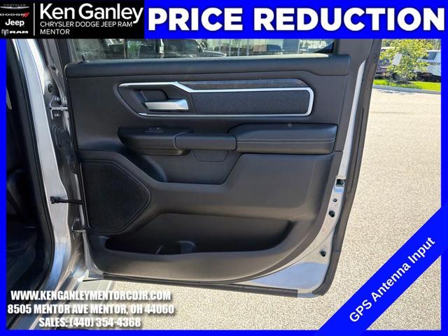 2022 Ram 1500 Big Horn Crew Cab 4x4 5'7" Box