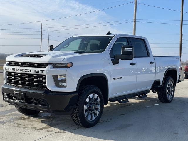 2022 Chevrolet Silverado 2500HD 4WD Crew Cab Standard Bed Custom