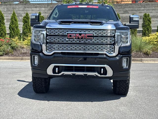 2022 GMC Sierra 2500HD 4WD Crew Cab Standard Bed Denali