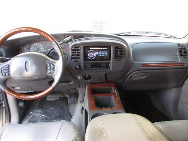2000 Lincoln Navigator Sport Utility 4D