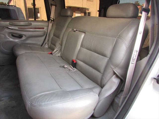2000 Lincoln Navigator Sport Utility 4D