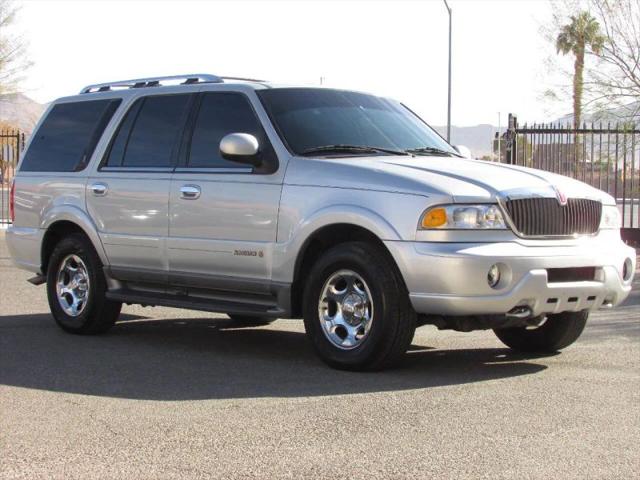 2000 Lincoln Navigator Sport Utility 4D
