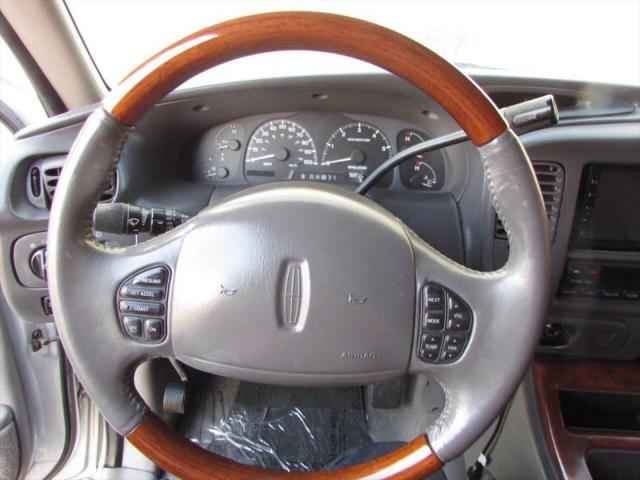 2000 Lincoln Navigator Sport Utility 4D