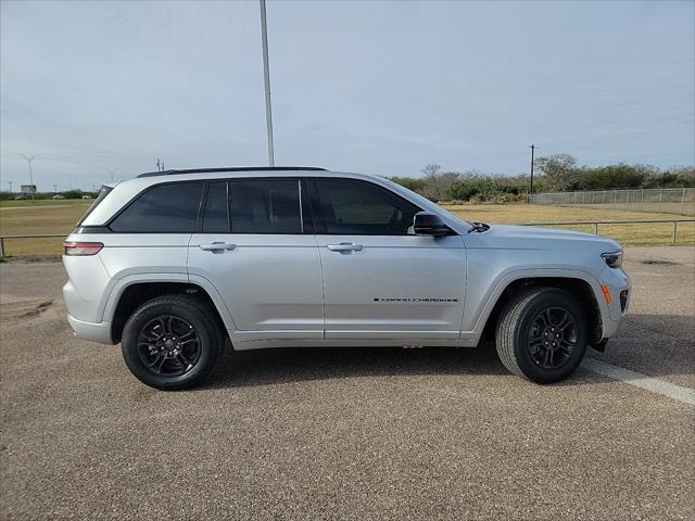 2025 Jeep Grand Cherokee Anniversary Edition