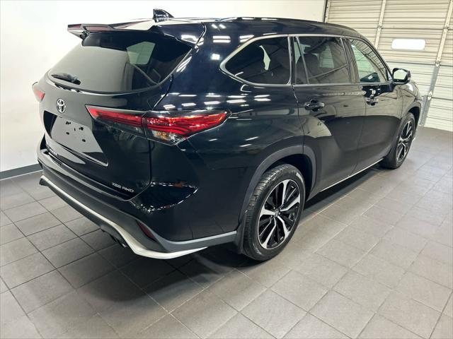 2022 Toyota Highlander XSE