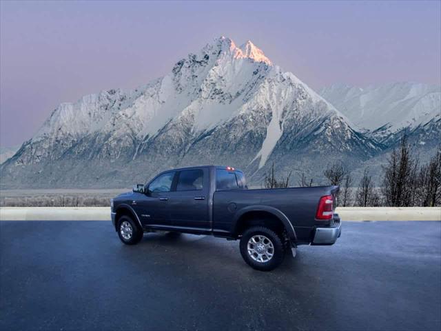 2022 RAM 2500 Laramie Crew Cab 4x4 64 Box