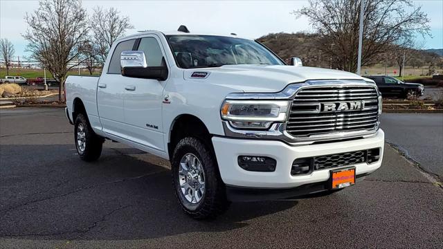 2024 RAM 2500 Laramie Crew Cab 4x4 64 Box