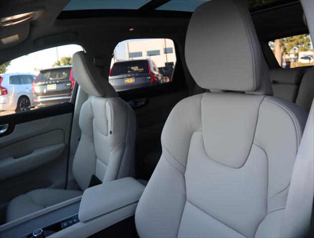 2025 Volvo XC60 Plug-In Hybrid T8 Plus