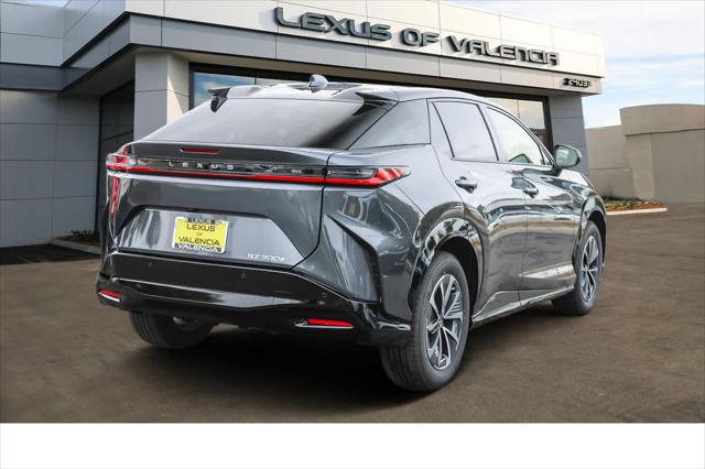 2025 Lexus 300 Premium
