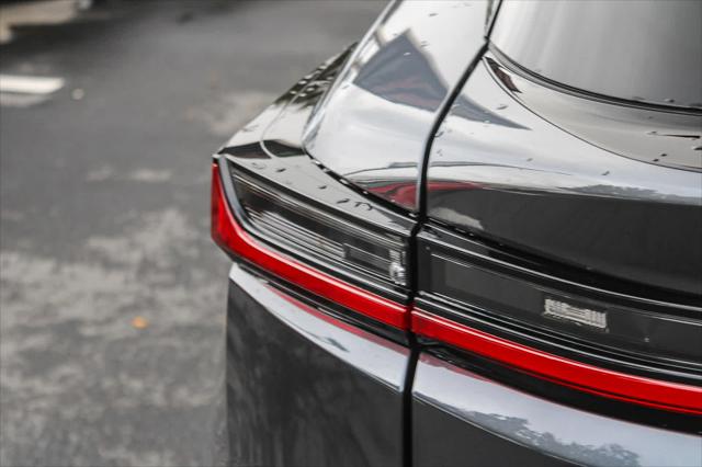 2025 Lexus 300 Premium