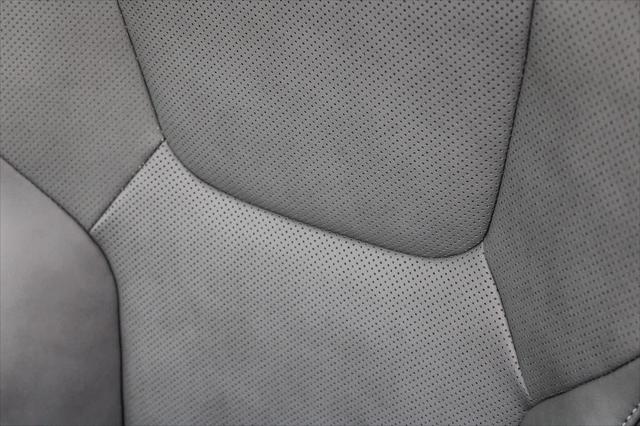 2025 Lexus 300 Premium