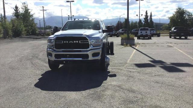 2024 RAM Ram 5500 Chassis Cab RAM 5500 TRADESMAN CHASSIS CREW CAB 4X4 84 CA