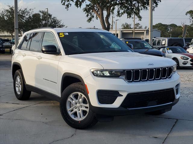 2025 Jeep Grand Cherokee Laredo 4x2