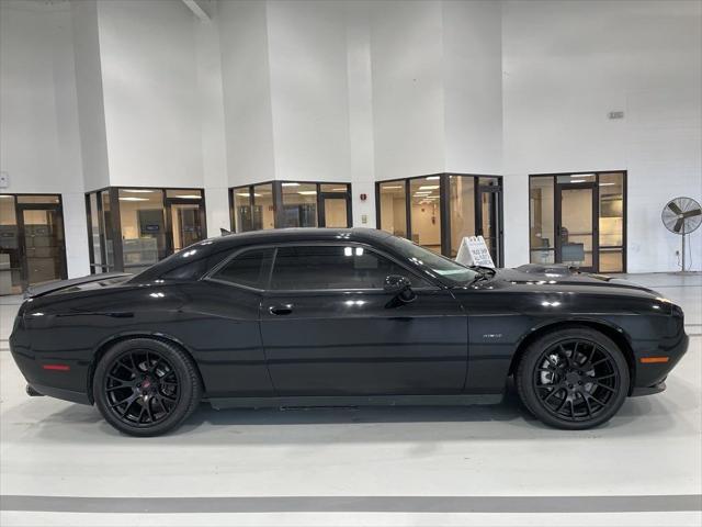 2016 Dodge Challenger R/T Plus Shaker