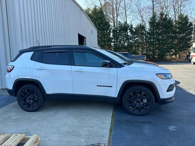 2023 Jeep Compass Altitude 4x4