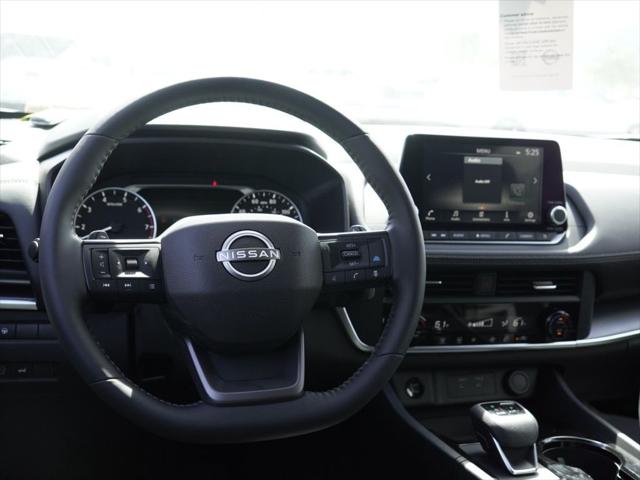 2025 Nissan Rogue SV FWD