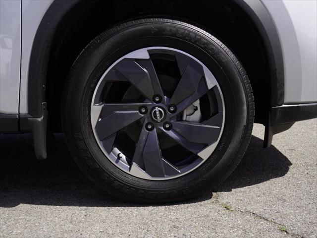 2025 Nissan Rogue SV FWD